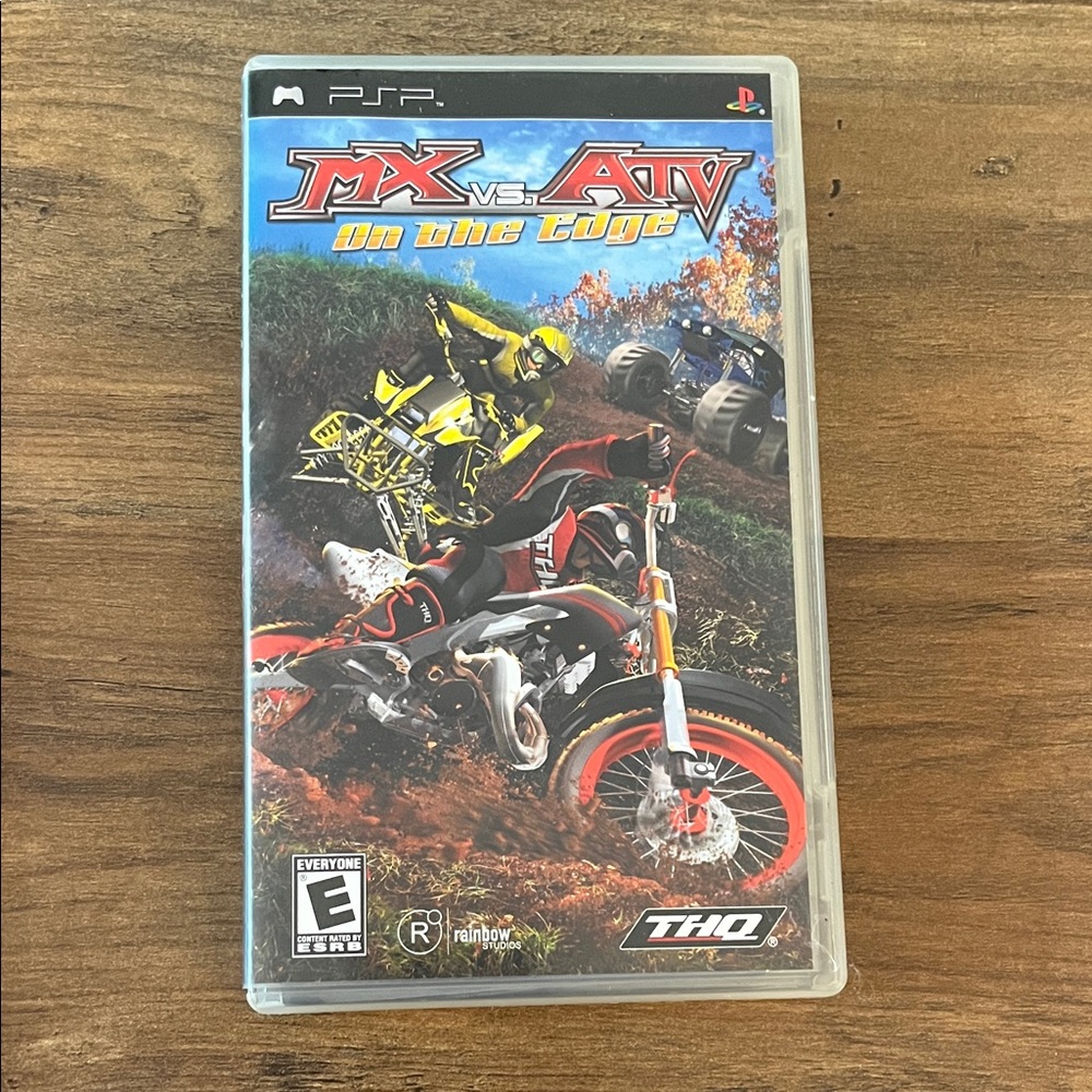HQ MX vs. ATV On the Edge for PSP - Vibrant Cover